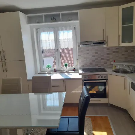 Zoran Appartamento *